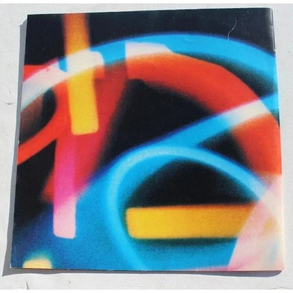 Vintage The Moody Blues MCMXC Legend of a Band Tour Concert Program - Picture 5 of 5